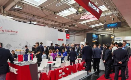 6686体育网页登录展示“智造+绿色”双引擎