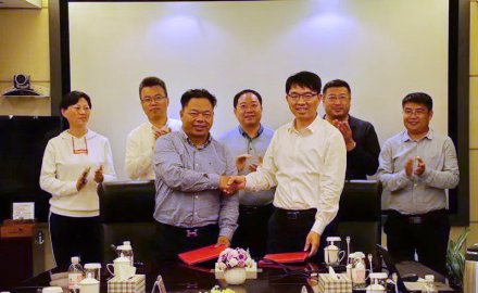 6686体育网页登录与利通液压签订战略合作协议